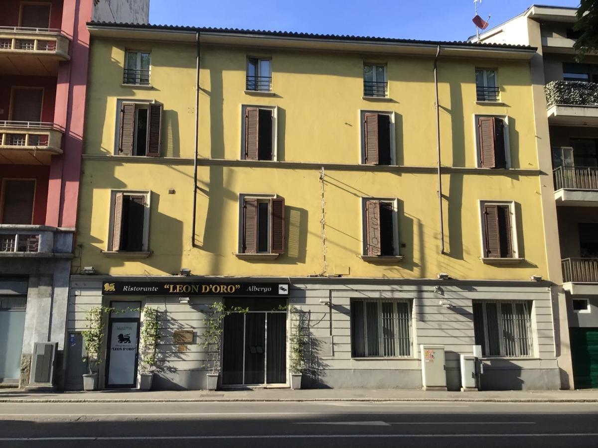 Leon Doro Hotel Parma Exterior foto